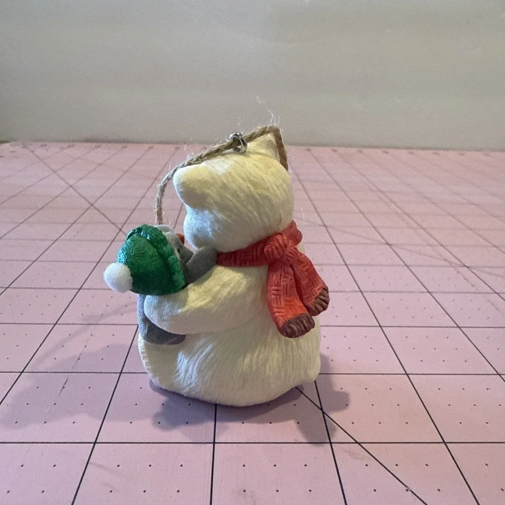 Hallmark Keepsake 2013‎ Snowball & Tuxedo - Sharing A Secret Ornament